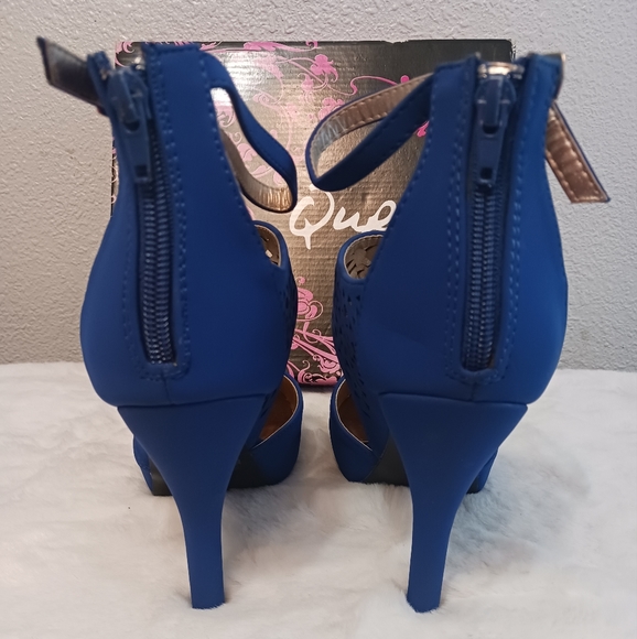 Quaid Street Heel 👠 - Picture 11 of 11
